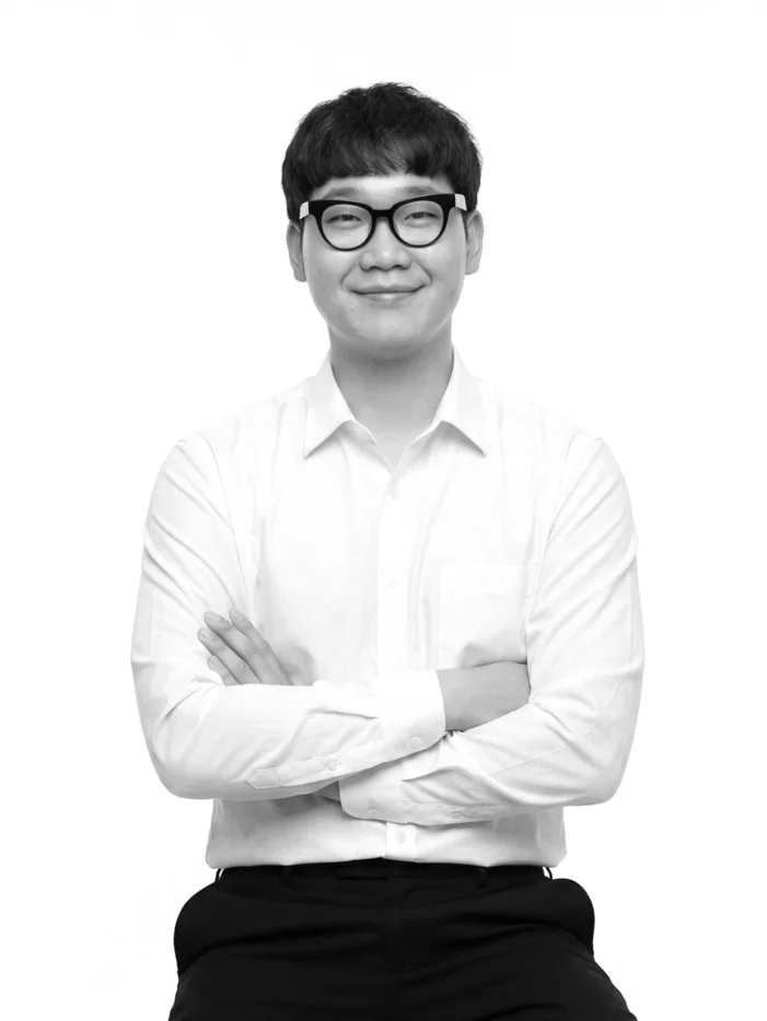 목현수 — Space Director